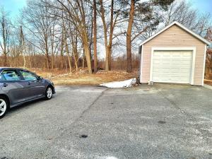 6103976512-749072711-large