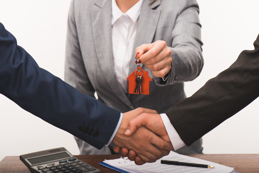 10 Reasons to Work With a REALTOR